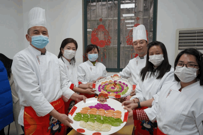 c914a2b2da7e475e22d3b0e2ca115213.gif